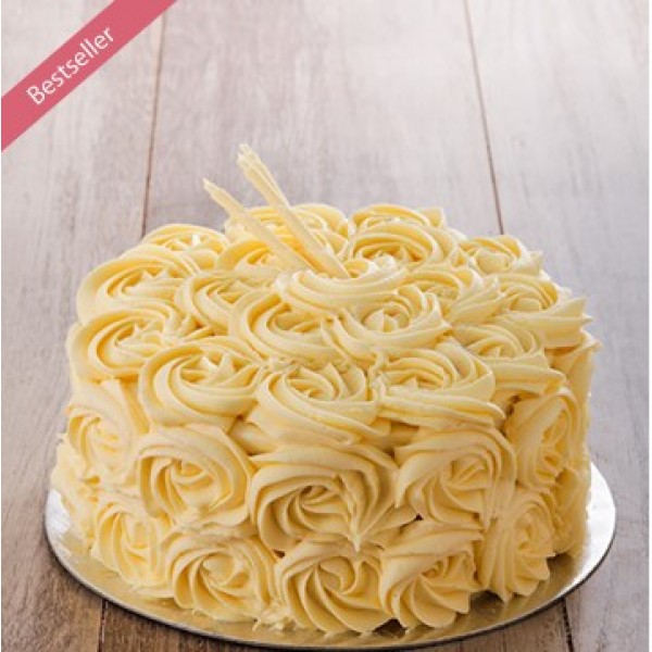 Soft Vanilla Cake with Vanilla Butter Cream